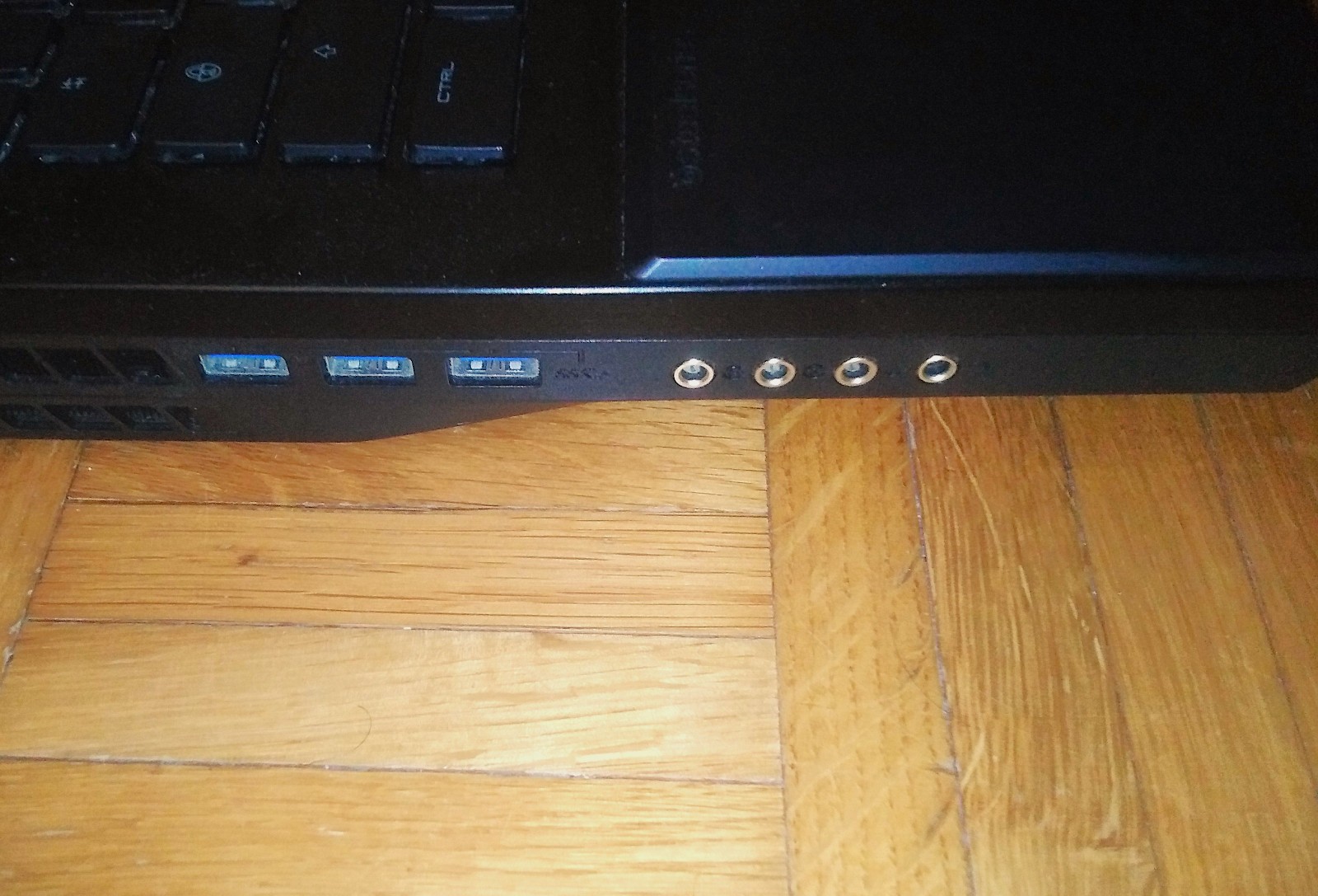 MSI GT75VR 7RE Titan SLI Laptop | Dual GTX 1070 MXM | 32Gb RAM