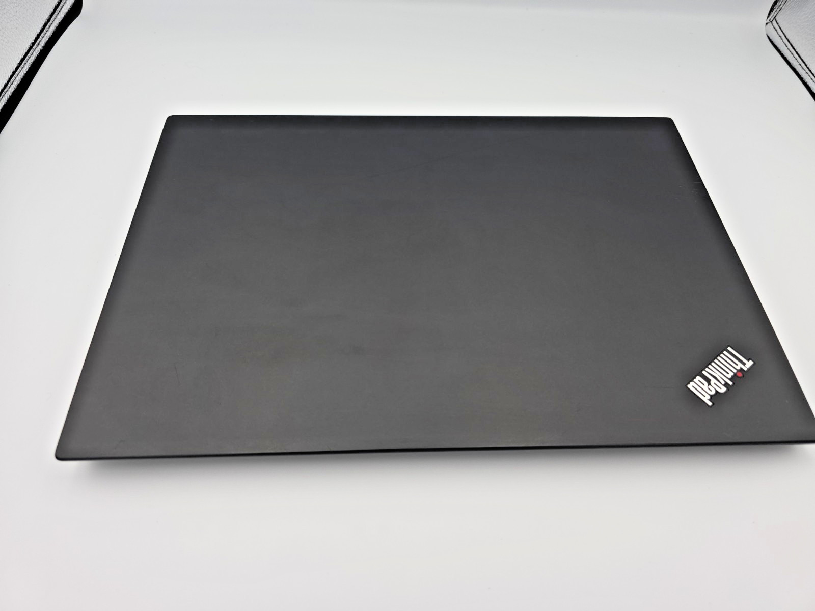 ThinkPad T490s 14″ | i7-8665U | 16GB RAM | Win 11 Pro Reconditioned w/Charger