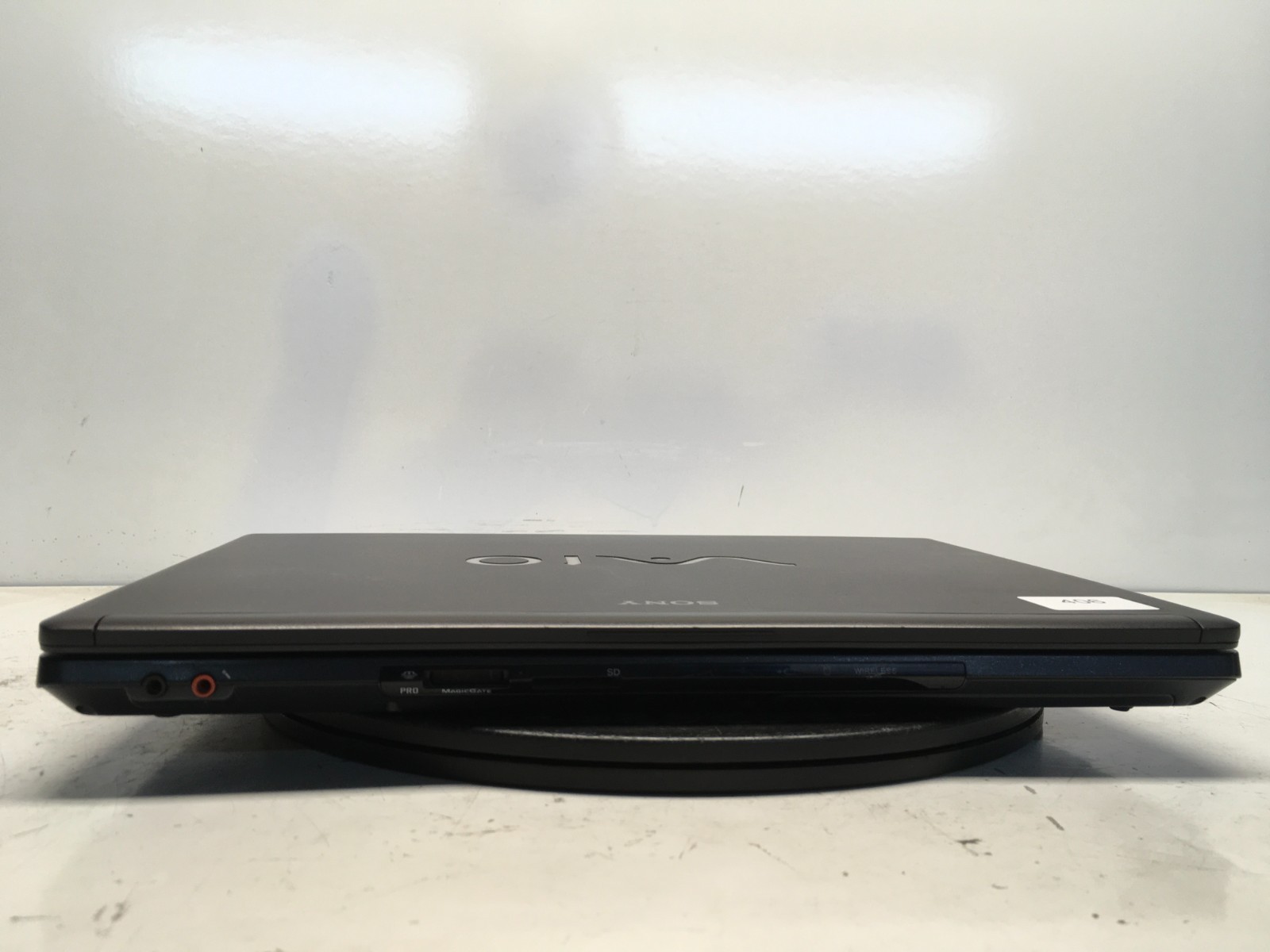 Sony Vaio PCG-9Z1L Intel Core 2 Duo T2390 1.86GHz 4 GB NO HDD
