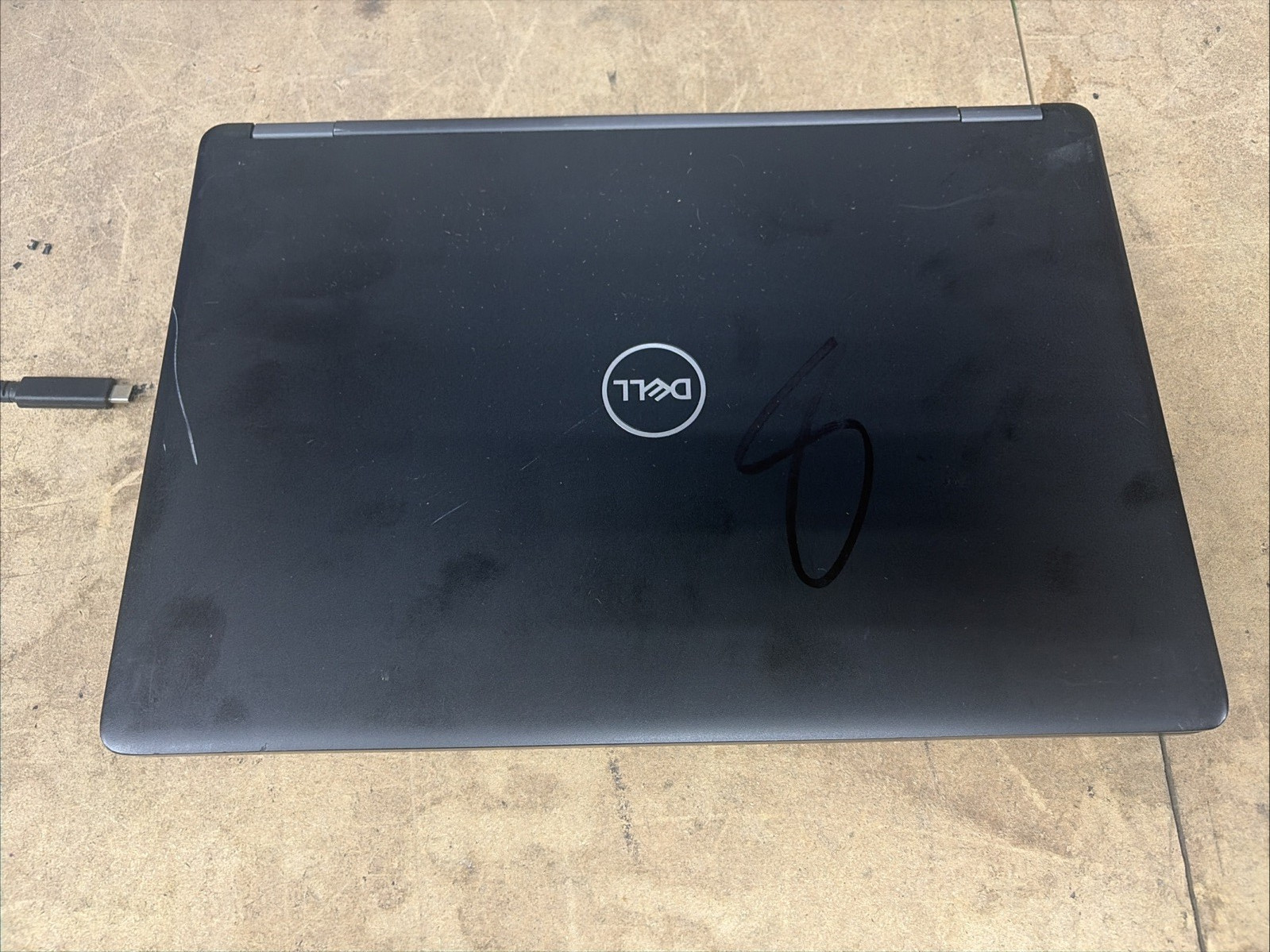 Dell Latitude 5490 14″ FHD i5-8250u 8GB RAM No Battery/OS/SSD