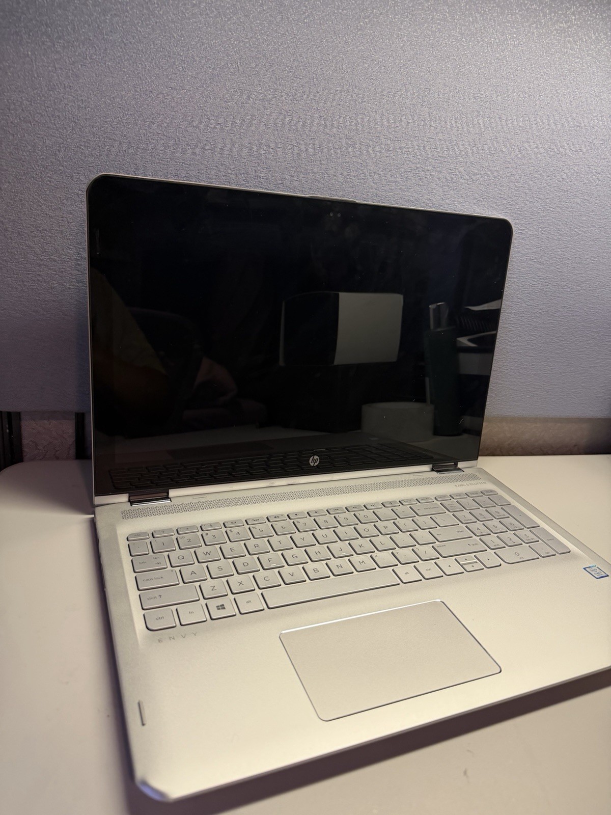 HP ENVY X360 TOUCHSCREEN i7-8550U 12 GB DDR4 128gb SSD 1TB SATA HDD BAD BATTERY