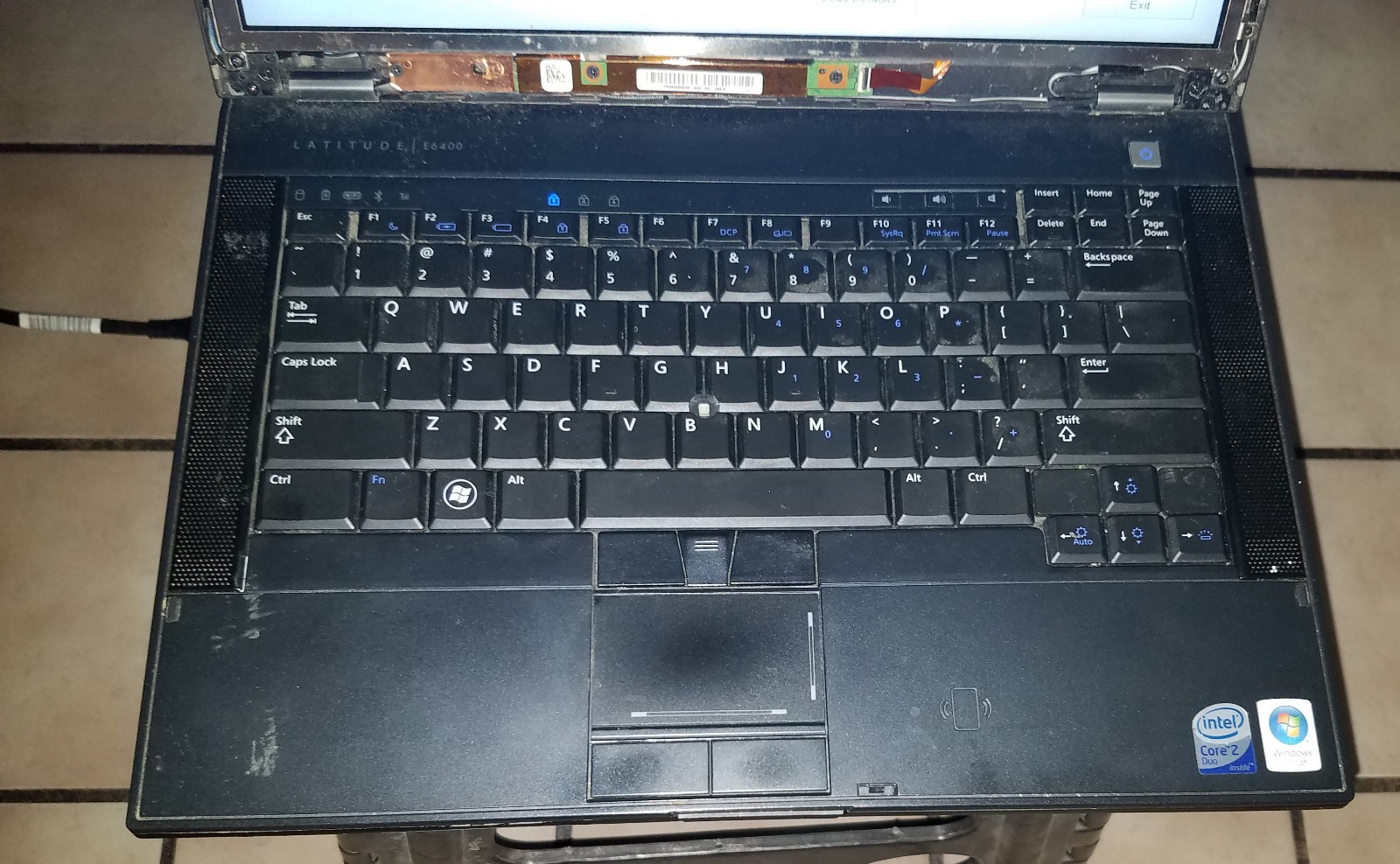 Dell Latitude E6400 Laptop-Boots to Bios-No Battery-READ
