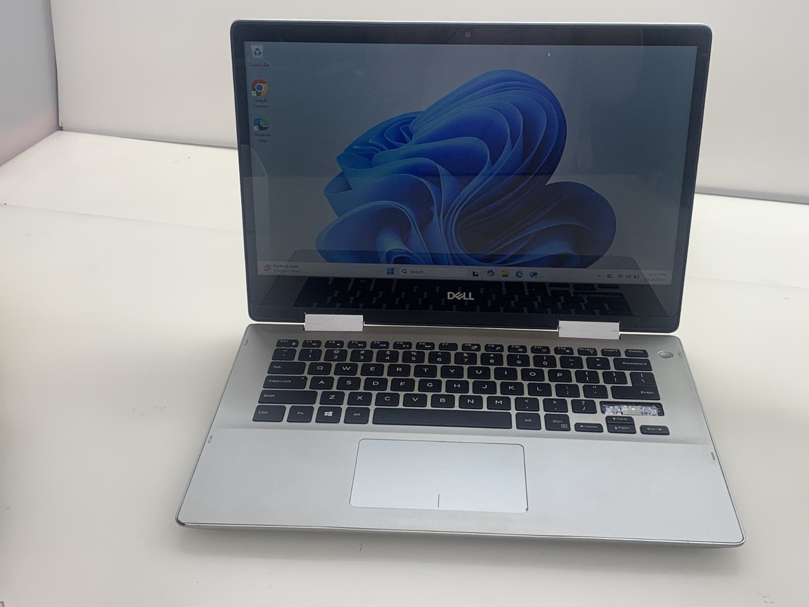 DELL INSPIRON 5482 i5-8265U@ 1.60GHz 8GB RAM 256GB NVMe W11H TOUCH WAC *READ