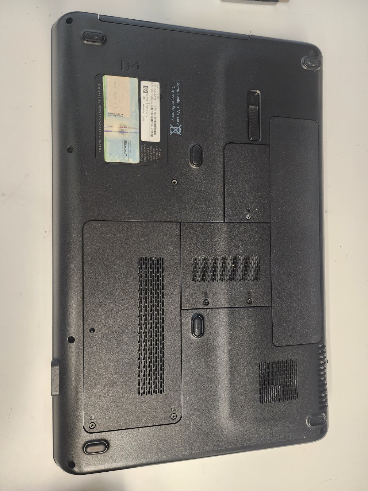 HP G60-235DX Intel Pentium Dual-Core T4200 2GHz 3 GB 320gb HDD READ