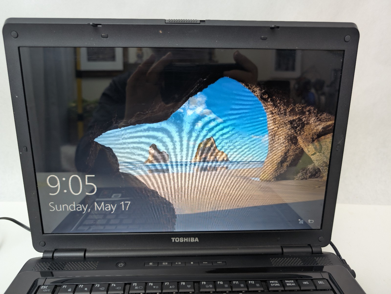 Toshiba Satellite L305D-S5874 4GB RAM 160GB HDD AMD Athlon X2 64 WIN10