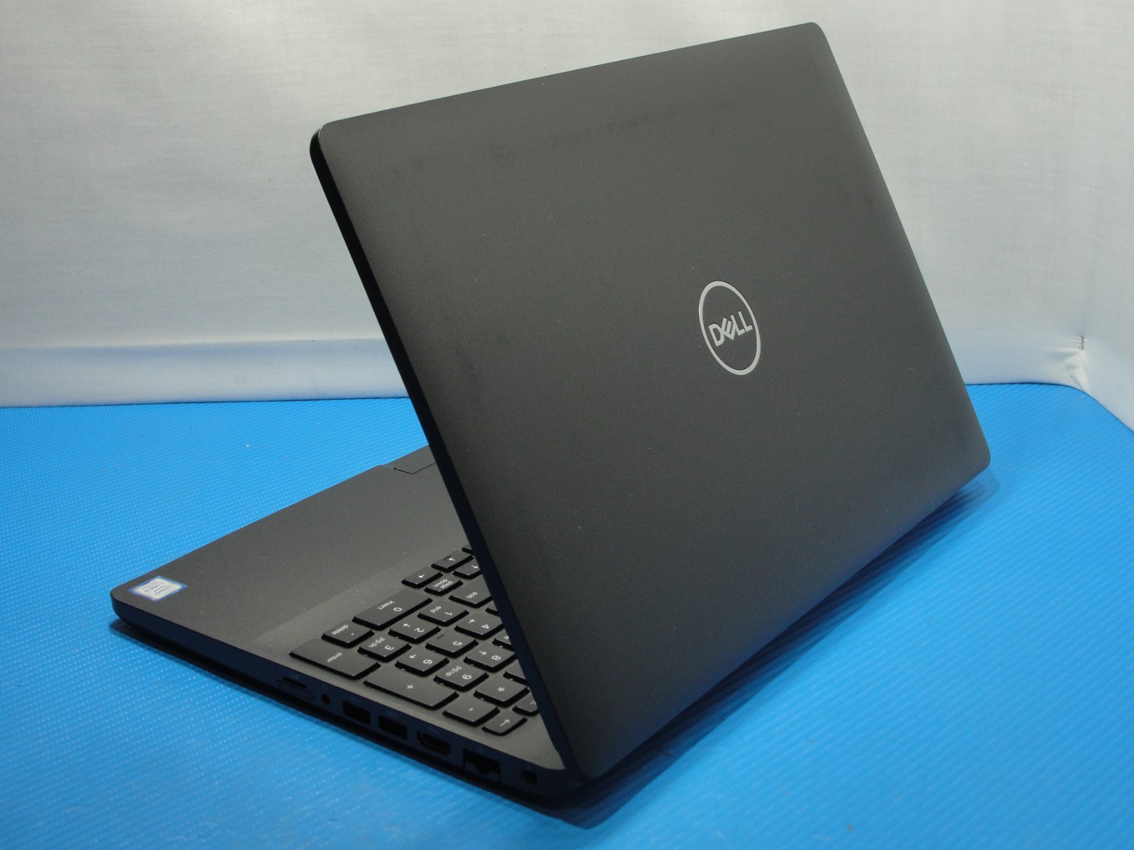 Dell Latitude 5500 Intel Core i5-8265U 1.6GHz 8GB FHD 256GB SSD Win11Pro+Charger