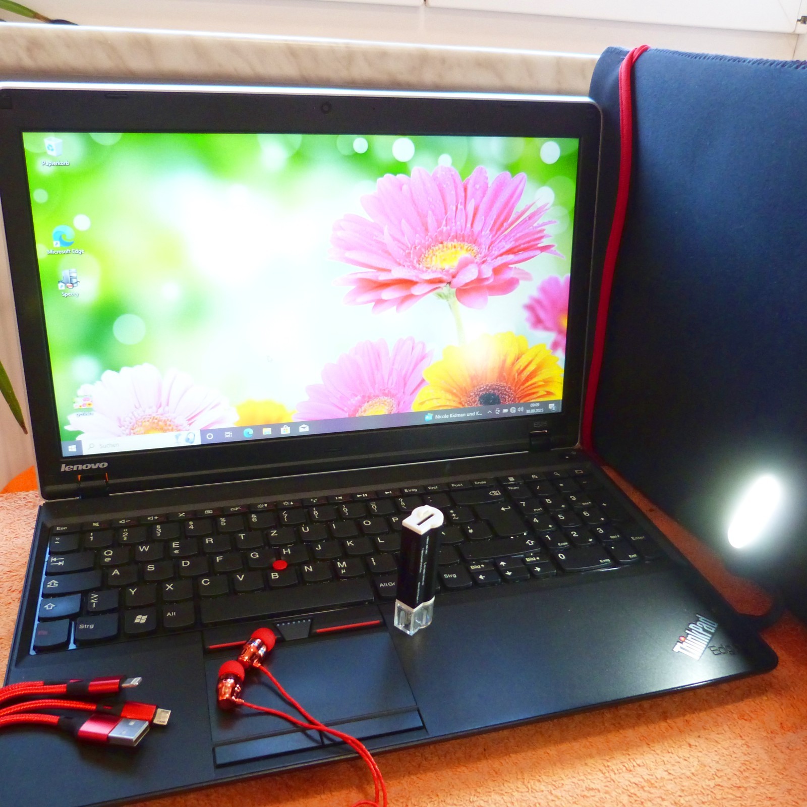 XXL LOT Lenovo E525 Business Laptop 15″L SSD Windows 10 ProL HDMI AMD