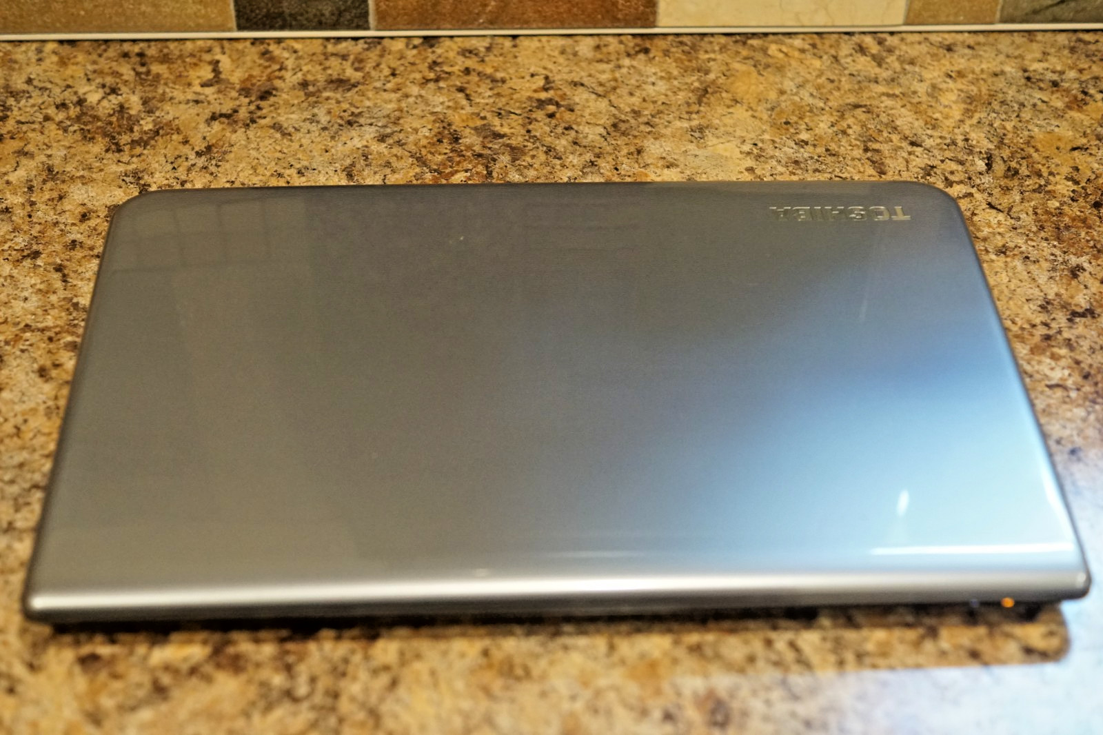 Active Latest 25H2 WIN11 PRO Toshiba L55-A5299 Gen4 i7@2.40GHz,8GB RAM,1TB HDD
