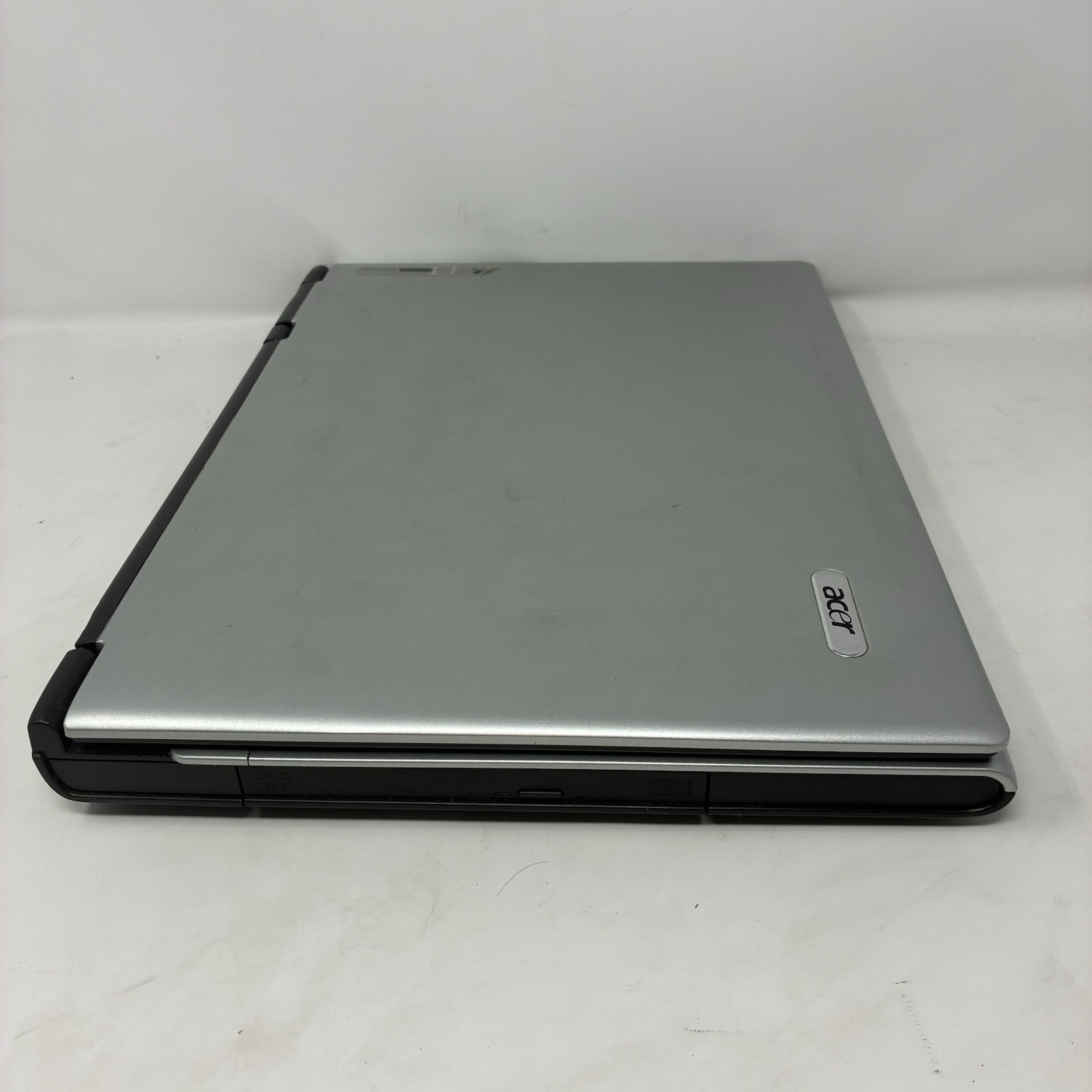 Acer Aspire 3003WLCi Laptop AMD Sempron 15.4” Win XP 60GB Working Batt Restored