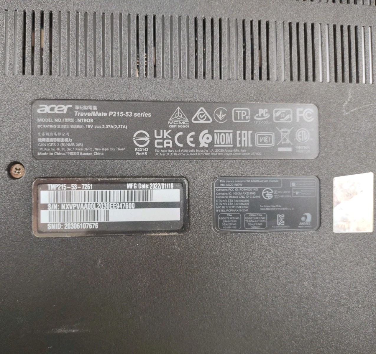 Acer TravelMate P215-53 N19Q8 W/ I7-1165G7, 16GB, 1TB.
