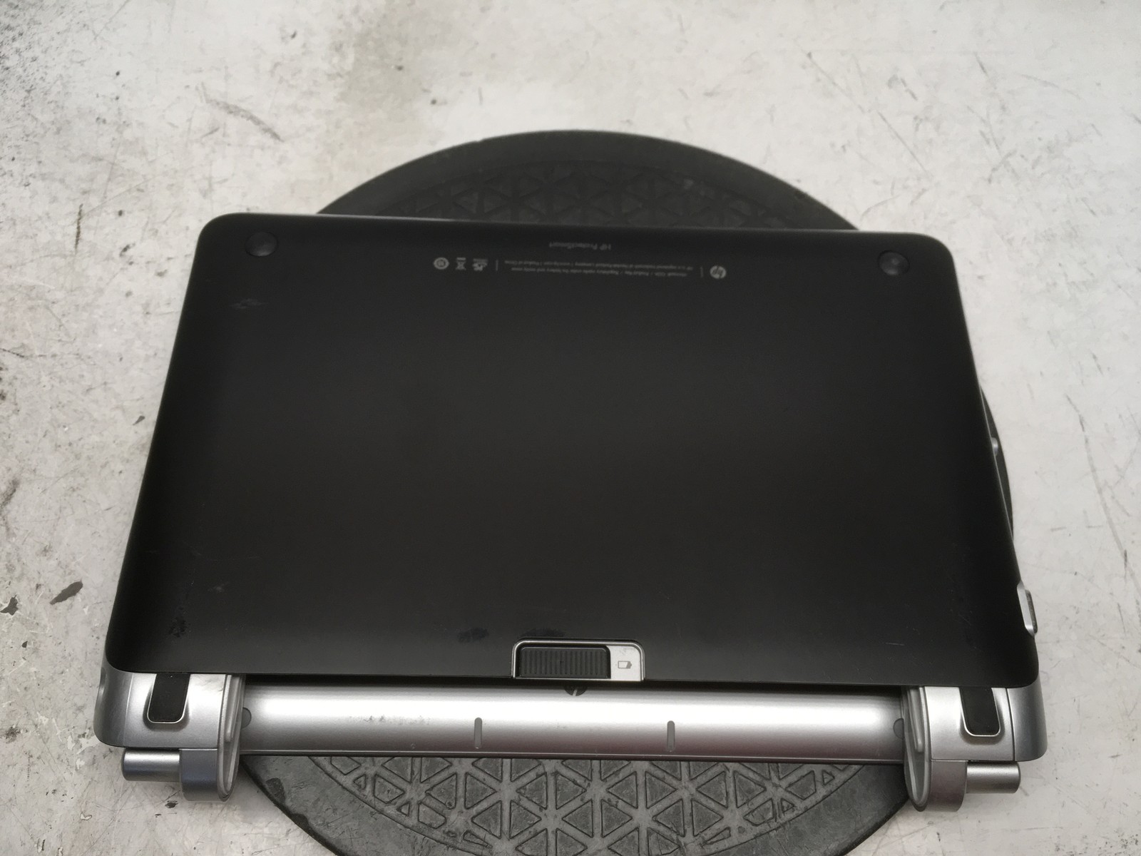 HP Pavilion DM1 AMD E-350 1600MHz 3 GB NO HDD No Batt
