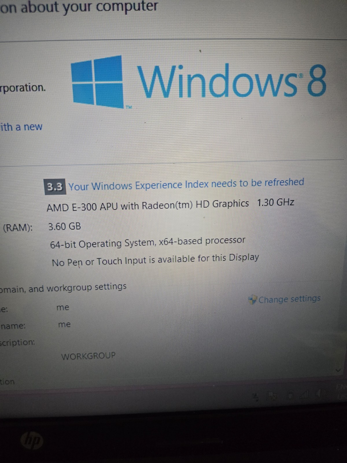 HP 2000 Laptop Windows 8 13.5″ Screen HDD 148 GB 3.60 GB RAM