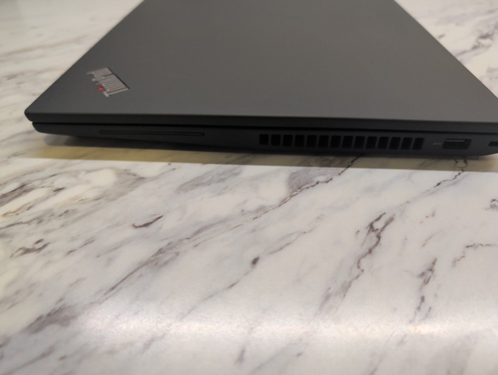 Lenovo Thinkpad T16 Gen1 Notebook 16″ i5 1245U 16GB 256GB SSD | WARRANTY