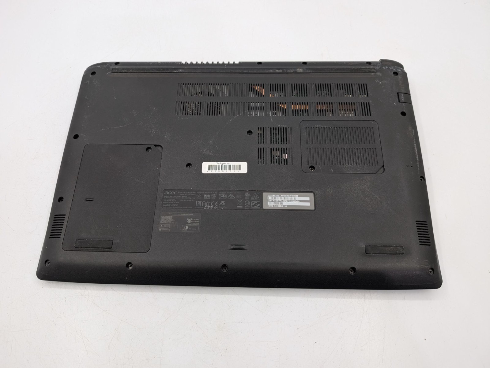 Acer Aspire 5 A515-51-310Z 15.6″ Intel Core i3-8130U 2.20 GHz 4GB RAM Laptop