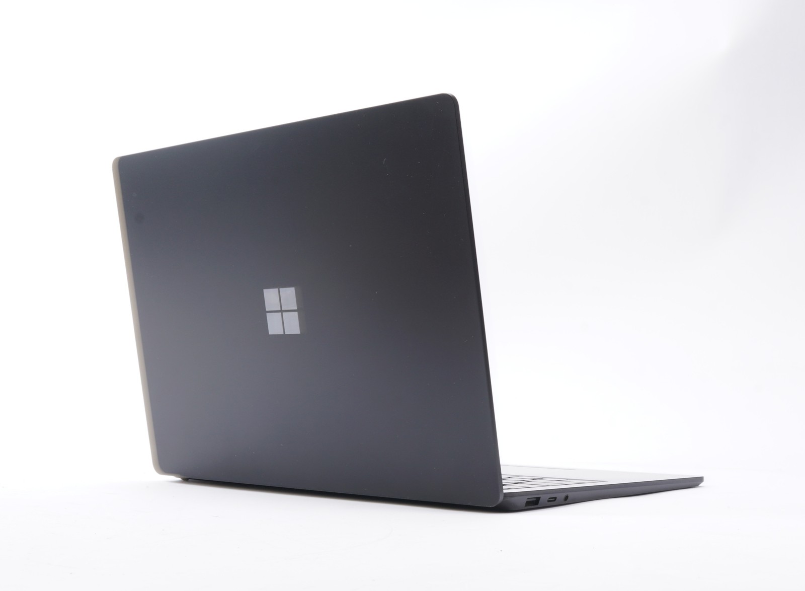 Microsoft Laptop 4 13.5in Touchscreen i5-1135G716GB 512GB SSD Black