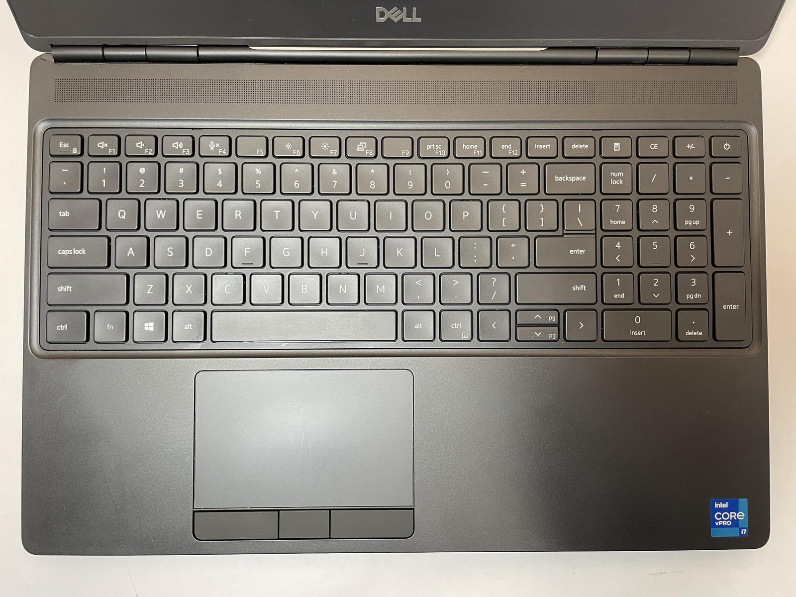 DELL PRECISION 7560 15″ Laptop Core i7 11850H 32GB 512GB NVMe Windows 11- READ
