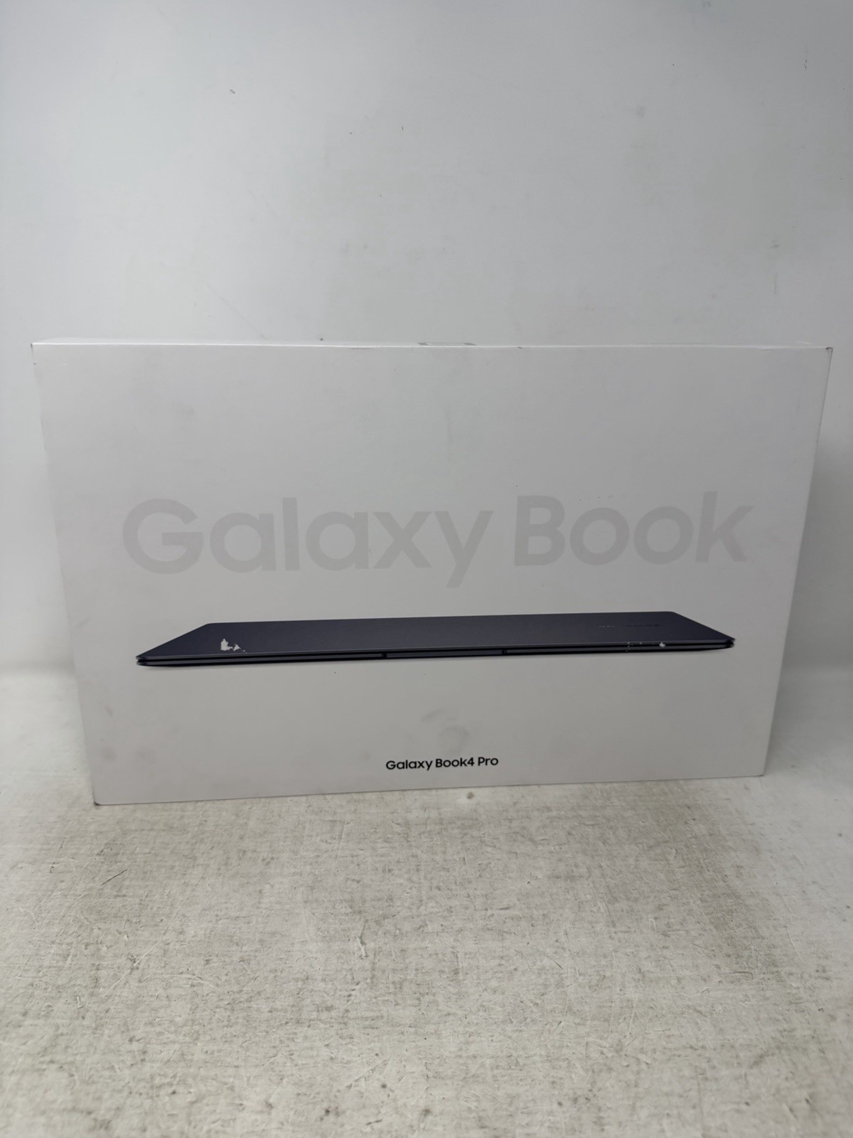 NEW Samsung Galaxy Book4 Pro 14” Intel Core Ultra 7, 16GB RAM, 512GB SSD