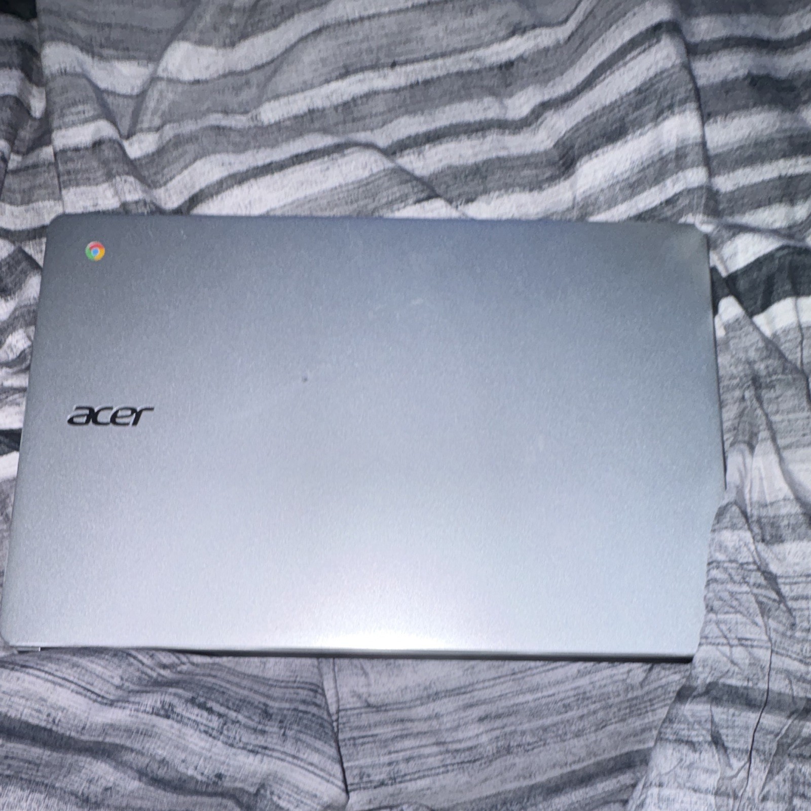 Acer CB315-4H 15.6 Chromebook Celeron 4GB 64GB “{“ and up arrow keys are half on