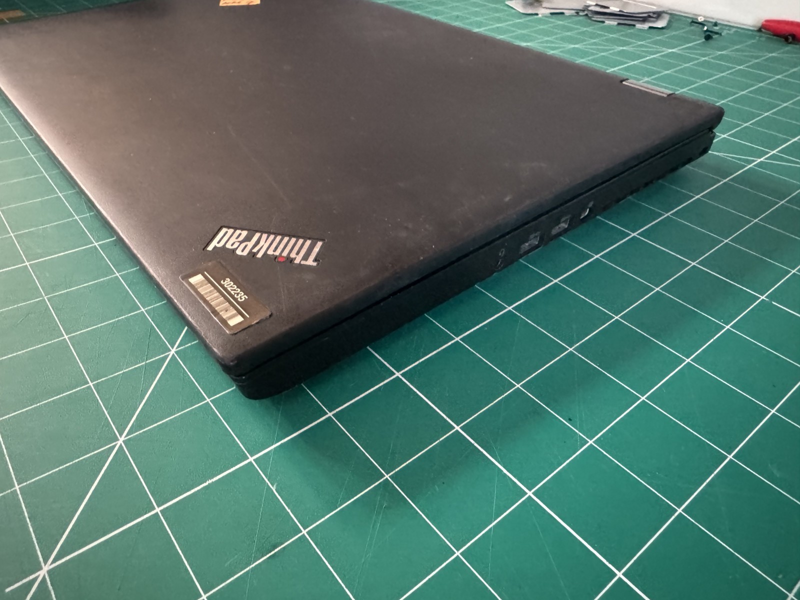 Lenovo Thinkpad P51 Xeon E3-1505M v6 3.0GHz 16GB RAM (NO SSD,AC ADAPTER,OS)