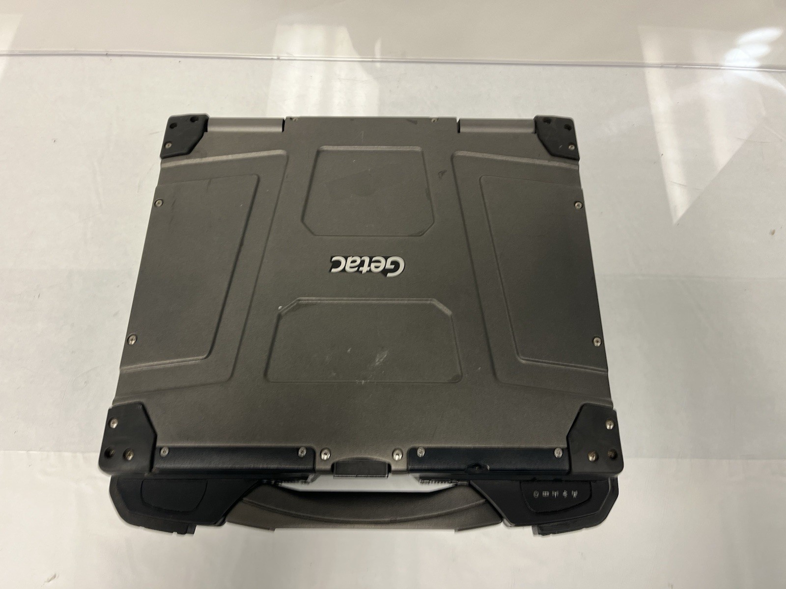 Getac B300 G5 Rugged Touch 13.3″ i5-4300M 2.60GHz 4GB Ram 128GB SSD 12680 Hours