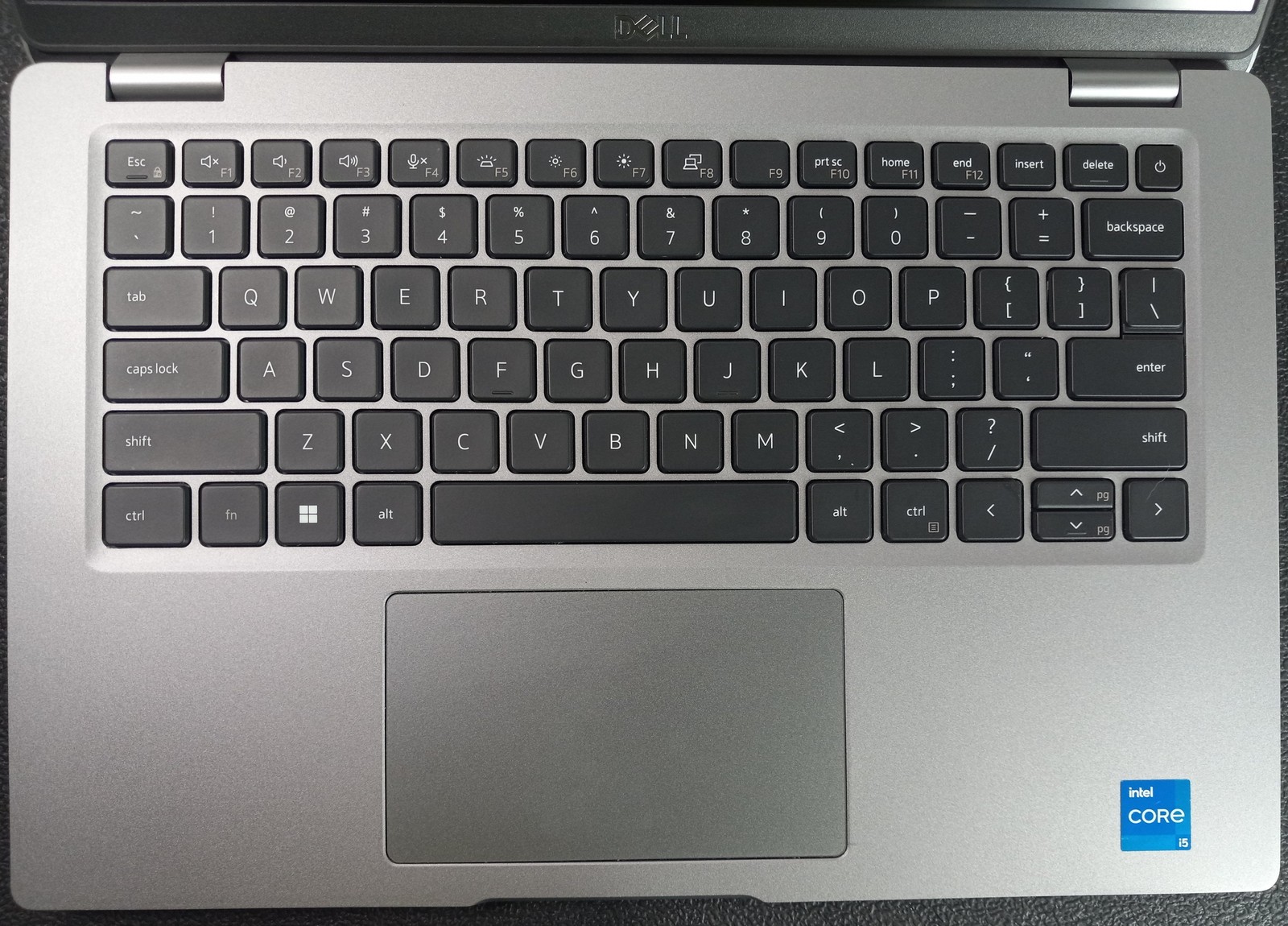 Dell Latitude 5430 14″ i5-1235U 256GB 16GB Laptop w Adapter Win11