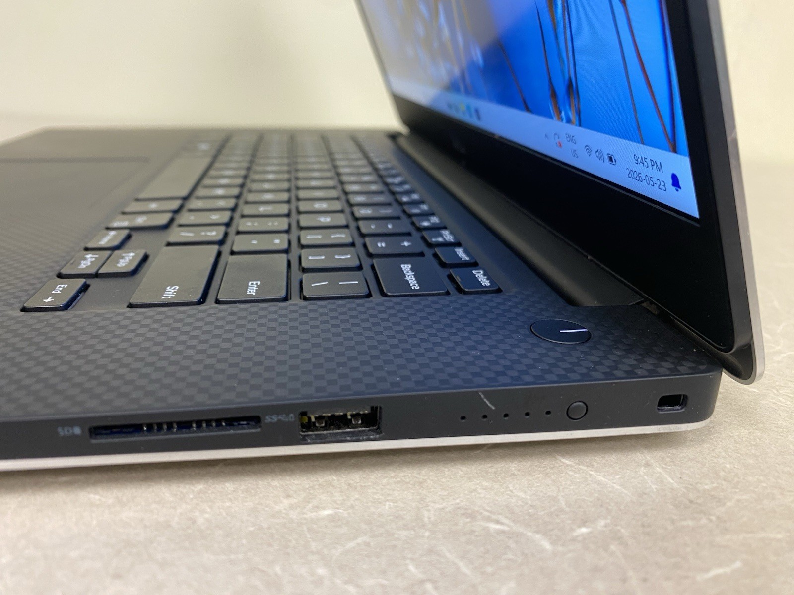 Dell Precision 5530, 15 inch (i7-8850H, 32 GB RAM, 1 TB SSD) Quadro P2000 4GB