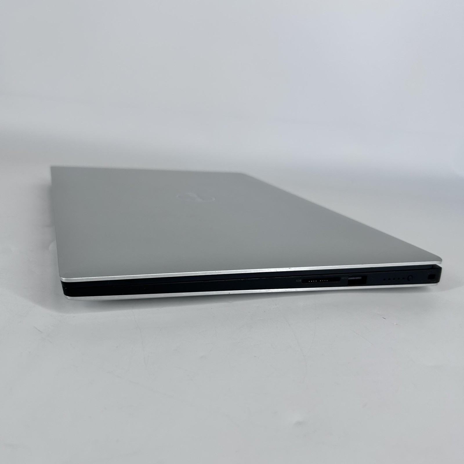 Dell XPS 15 9570 4K TOUCH i7-8750H 16GB 512GB GTX 1050 Ti Max-Q Good LOUD FAN