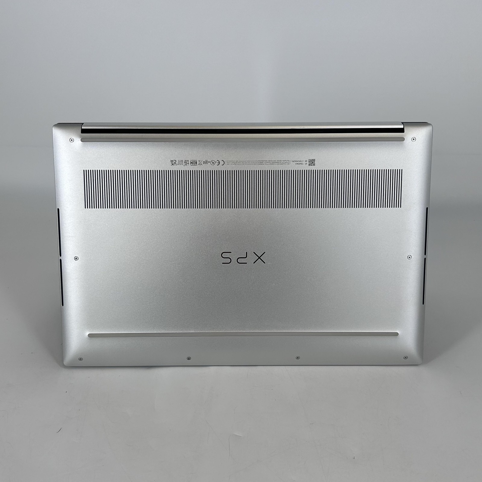 Dell XPS 15 9510 FHD+ TOUCH i7-11800H 2.30GHz 16GB 512GB RTX 3050 Ti Very Good