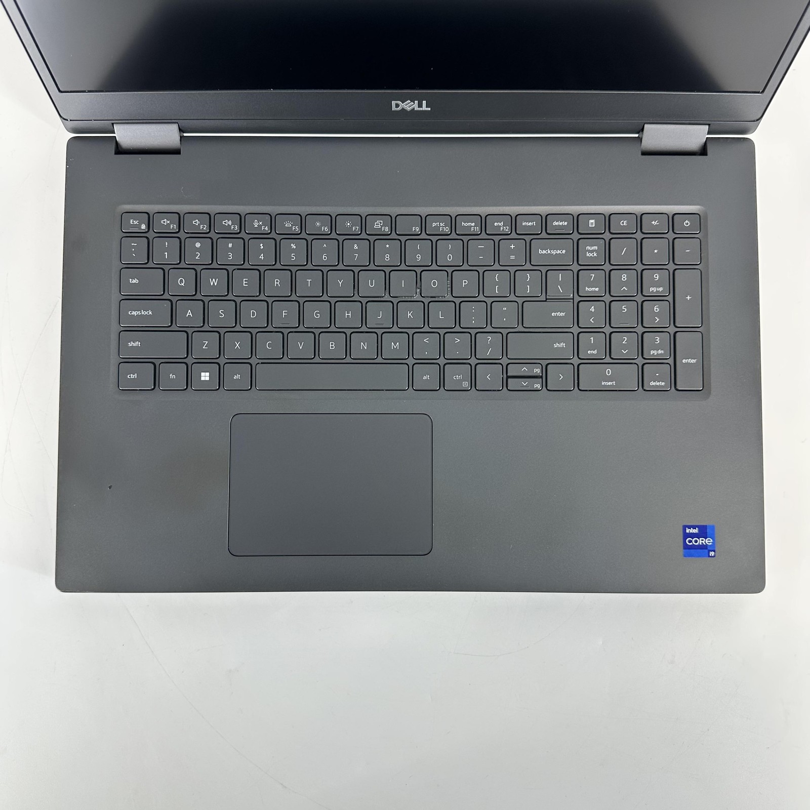 Dell Precision 7770 17.3 FHD 2.3 GHz i9-12950HX 32GB 1TB SSD RTX A1000 Good