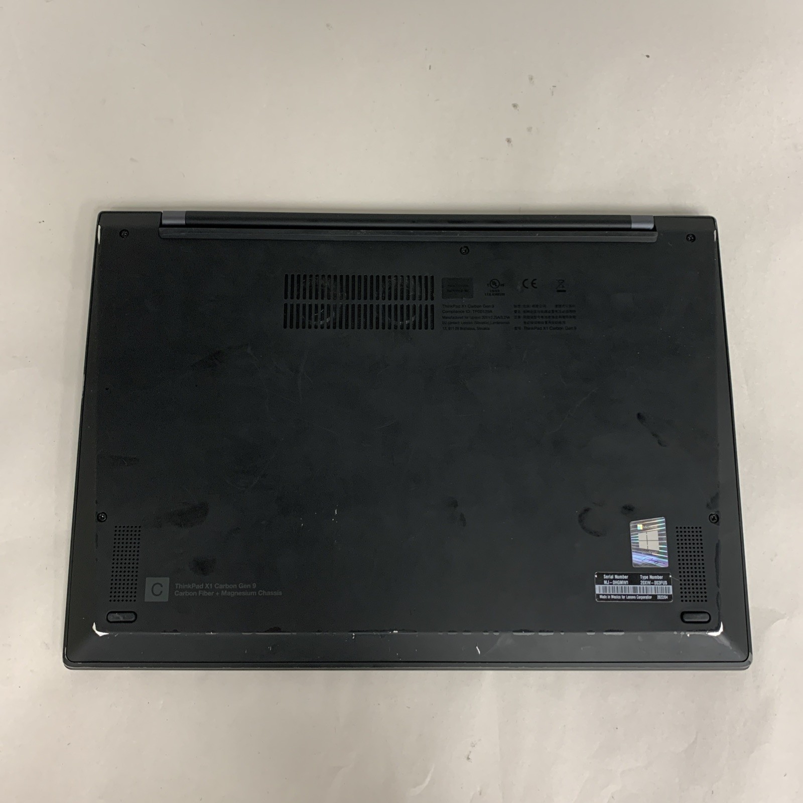 Lenovo ThinkPad X1 Carbon Gen 9 i5-1135G7 16GB RAM 256GB SSD Win11 Pro