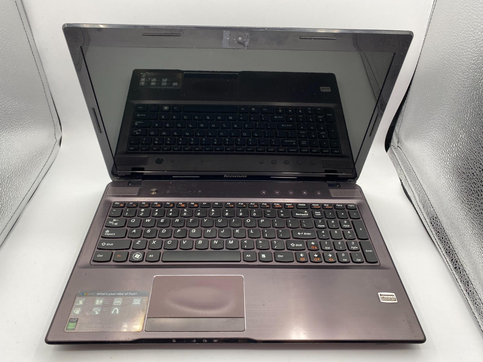 Lenovo IdeaPad Z575 15.6″ AMD A4-3300M 1.9GHz 4GB RAM 500GB HDD – Fast Ship -USA