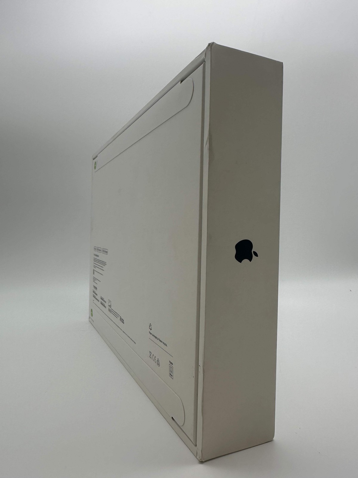 Apple MacBook Air 13-inch M5 A3449 2026 Laptop – Silver