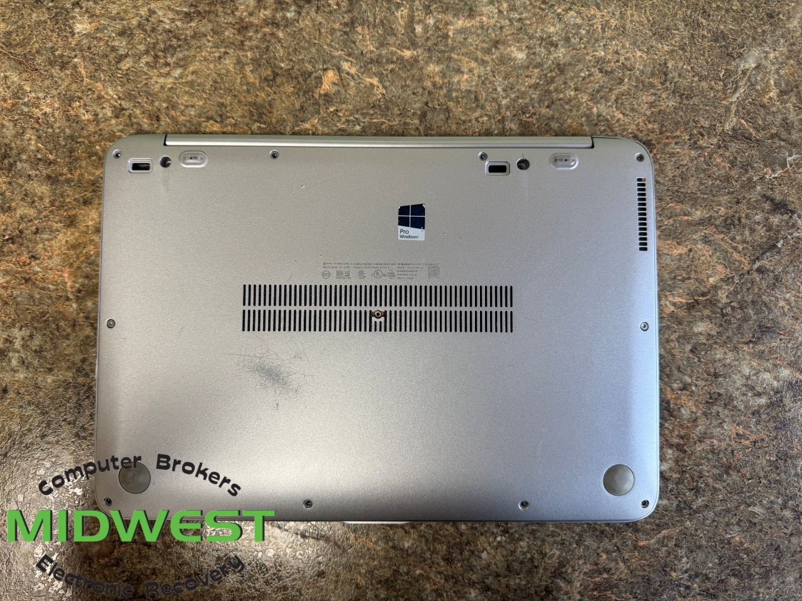 HP EliteBook Folio 1040 G3 i5-6300U 2.4GHz 8GB 256GB SSD (No Battery)