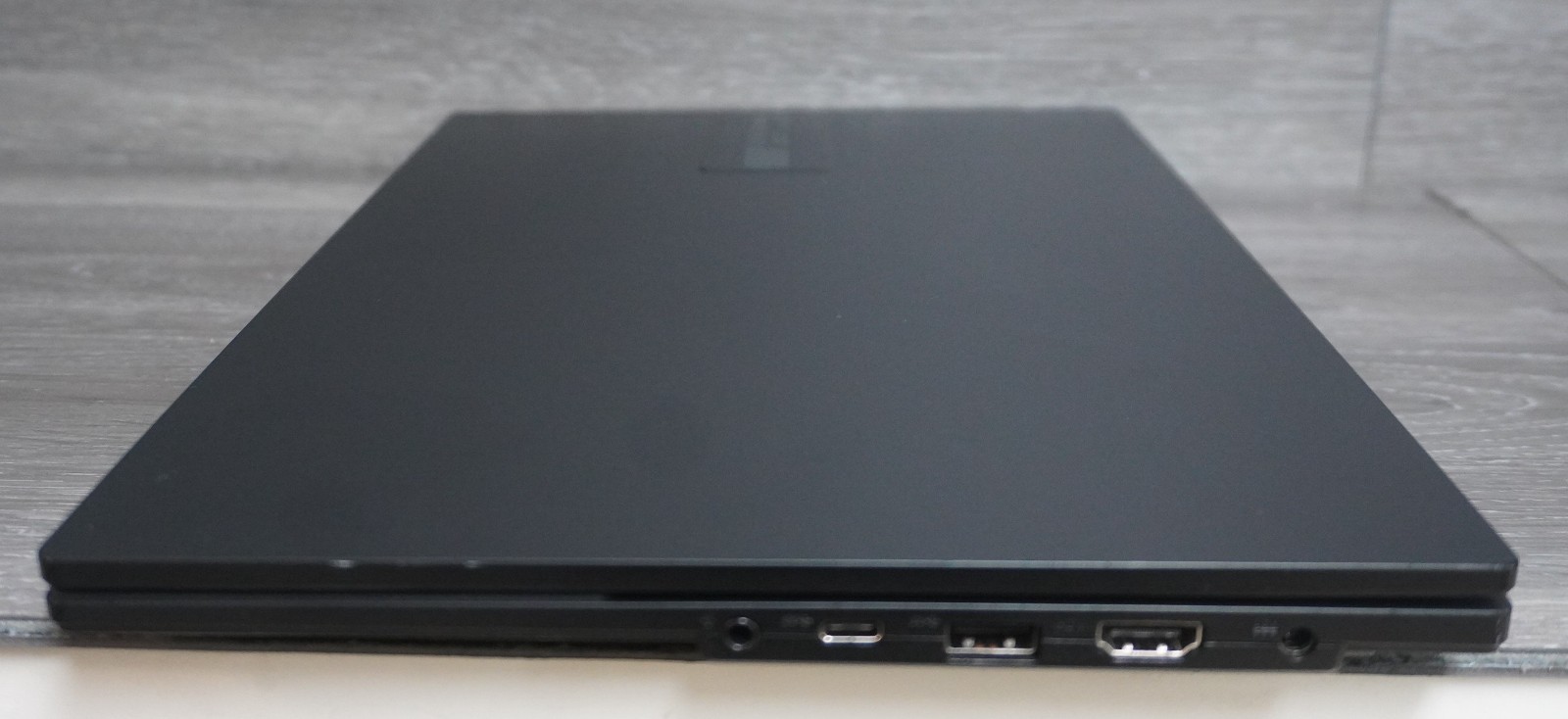 ASUS Vivobook Go 14 E1404F Ryzen 3 7320U 2.40 GHz 8GB Ram 256GB HDD Laptop