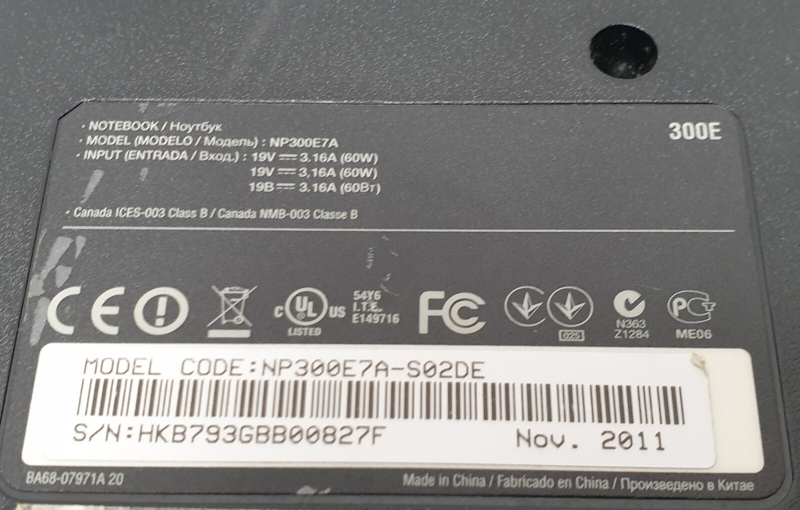 Samsung NP300E Windows XP Notebook i5-2430M 2.40GHz 500GB 4GB 15.6″ DVD FAULTY!