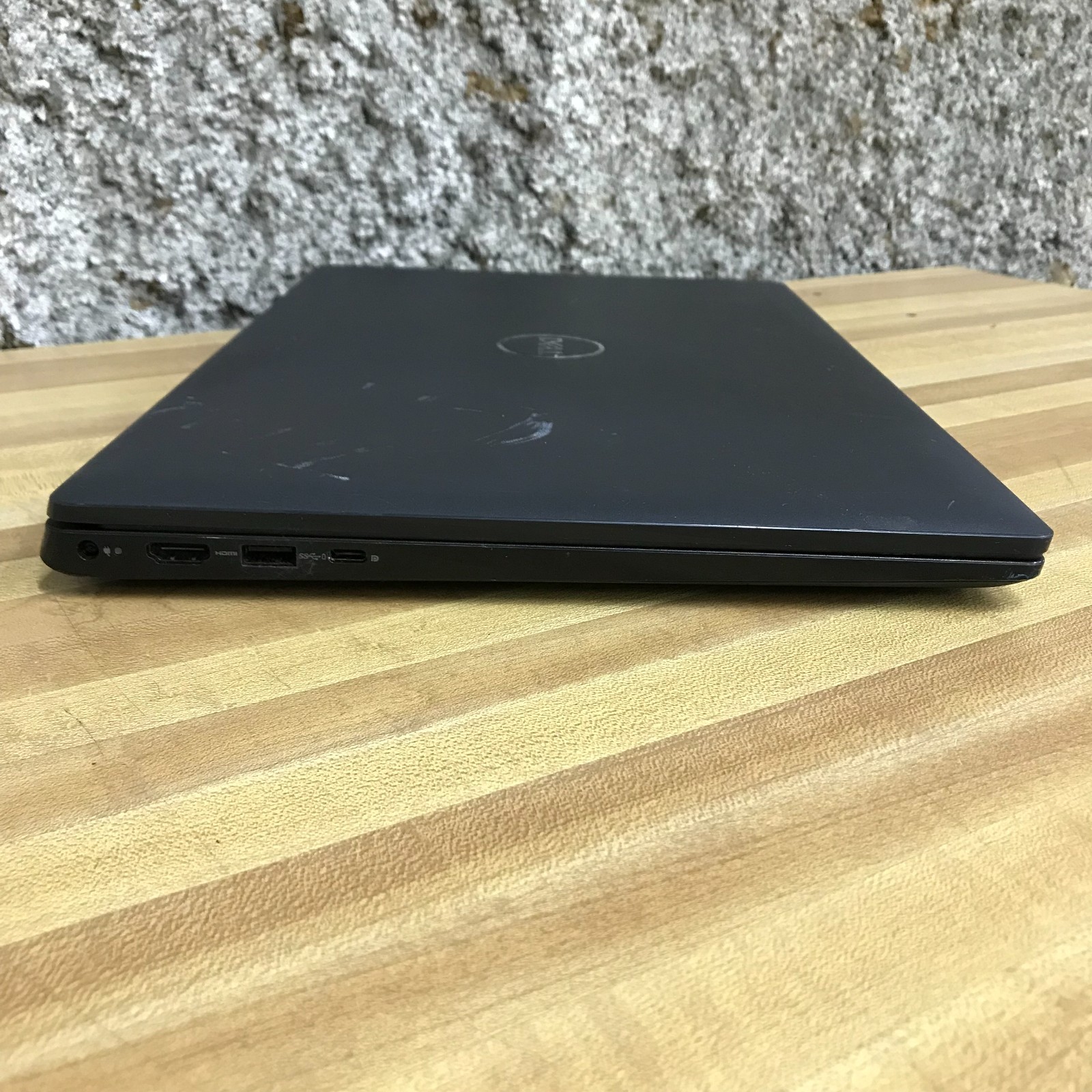 Dell Latitude 3520 15.6″ i5-1135G7 2.4GHz 8GB RAM 256GB SSD (Windows 11 Pro)