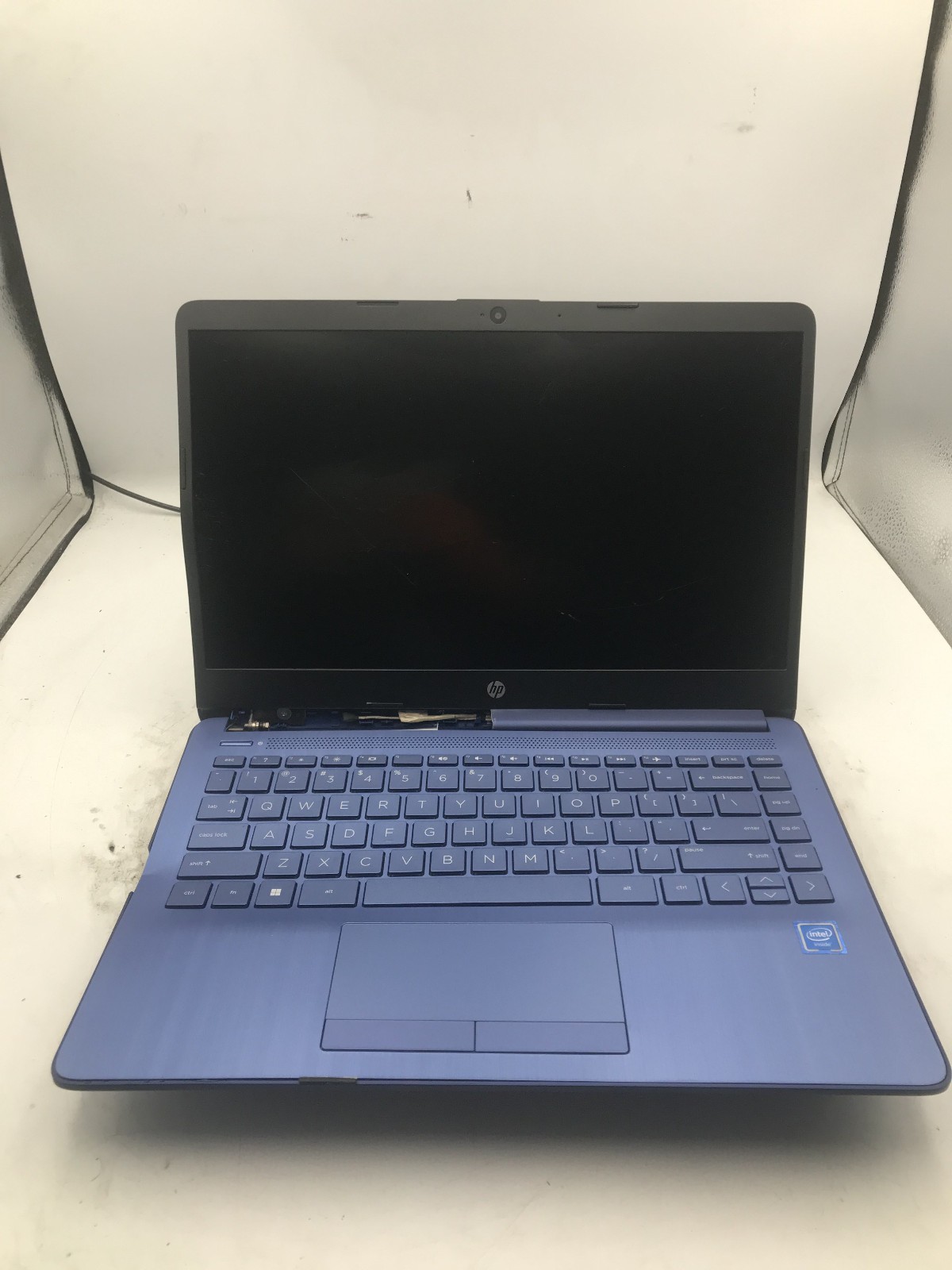 HP 14 CF2111WM – FOR PARTS/DAMAGED UNIT – INTEL CELERON N4120 – 4GB RAM -READ-BB