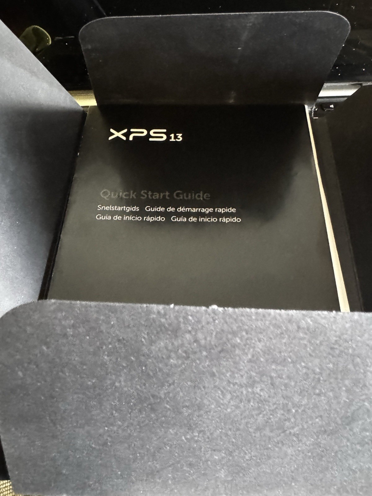 Dell XPS 13 9360 13 Core i5 8GB 128GB Black 2017 – Used Very Good *BAD BATTERY*