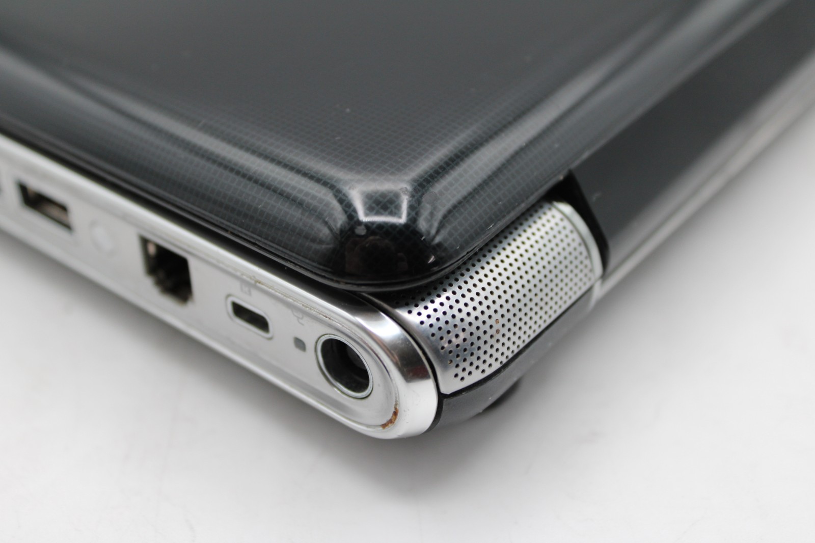 HP Pavilion Dv5 2Duo-P7550@2.26GHz 4GB DDR2 NO STORAGE OR OS *USED/TESTED*