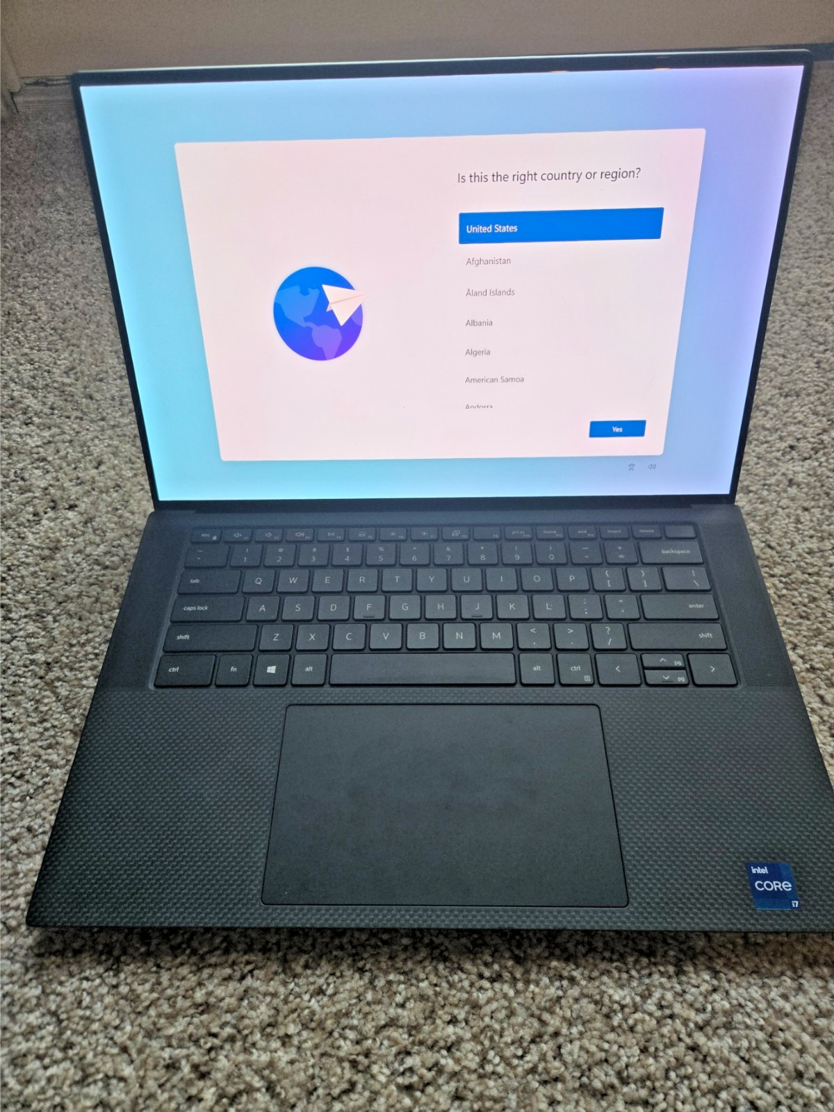 Dell XPS 15 9510 i7-11800H 32GB RAM 512GB SSD UHD+ Touch RTX 3050