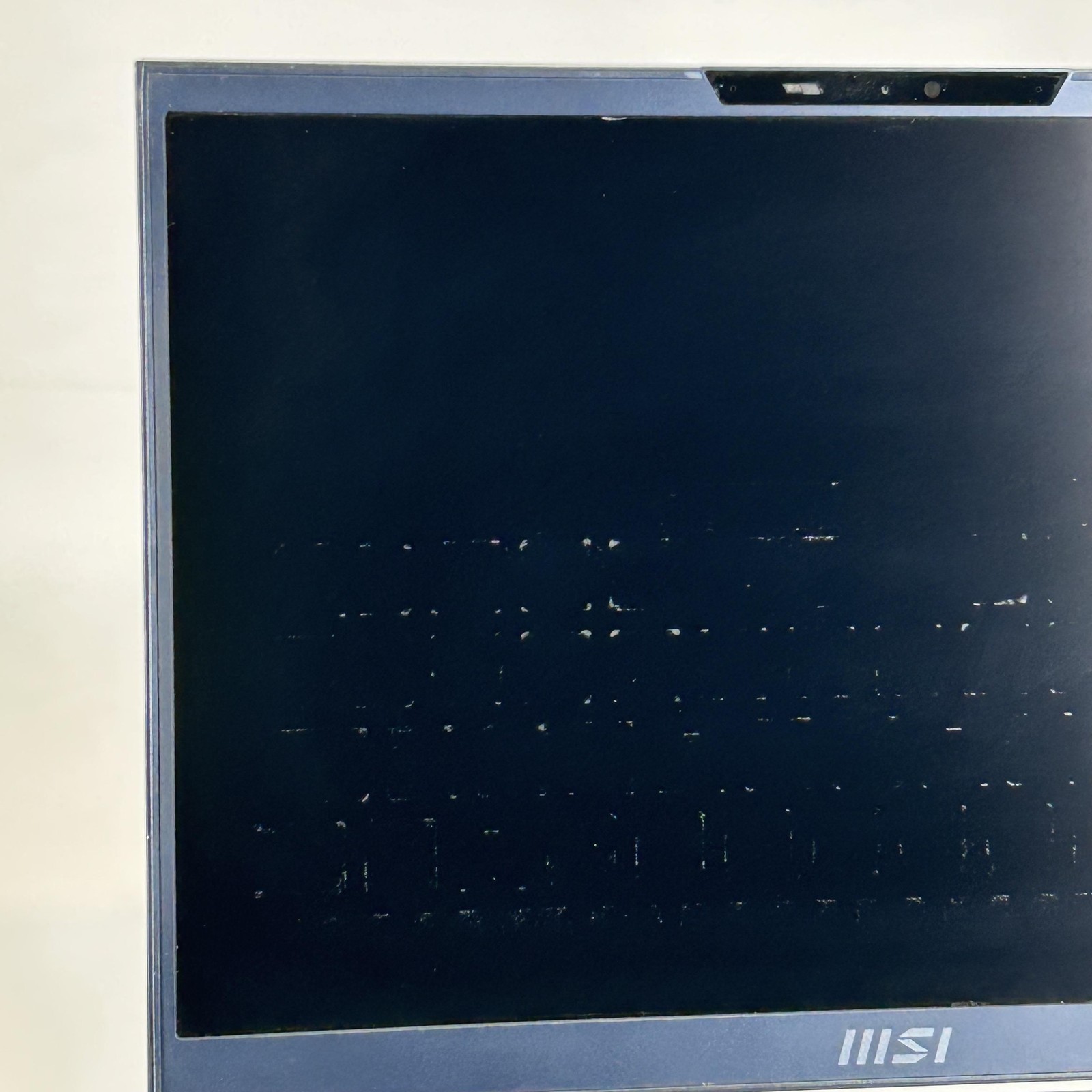 MSI Stealth 14 Studio 14 FHD+ 2.4 GHz i7-13620H 16GB 1TB SSD RTX 4060 Fair