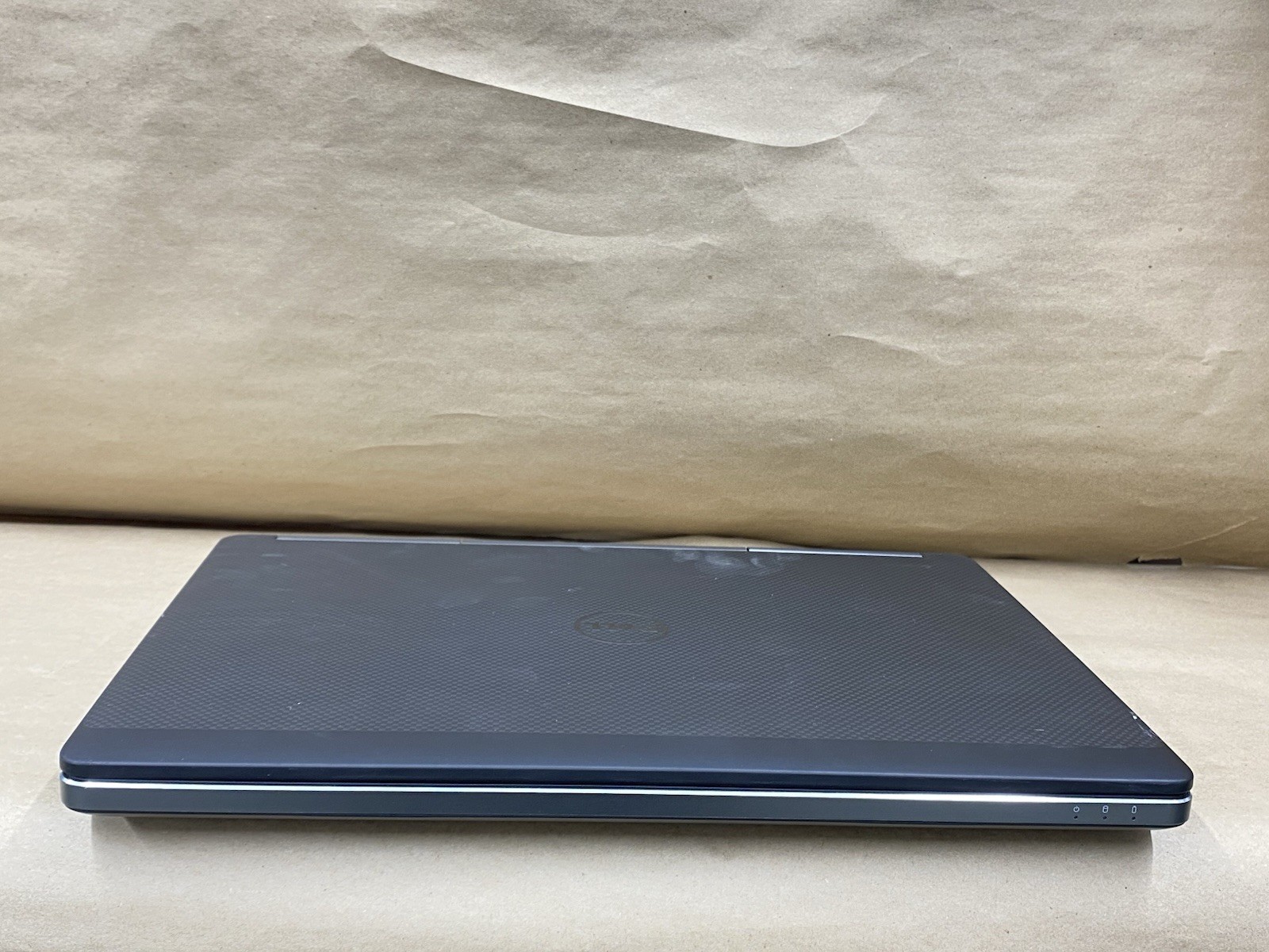 Dell Precision 7520 – 3840×2160 – E3-1575M – 8GB – 256GB SSD – Win 10 Pro READ