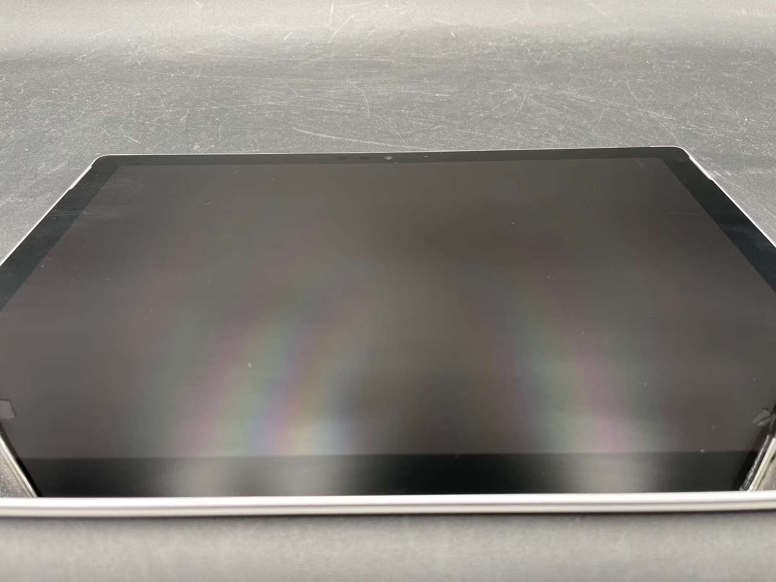 Microsoft Surface Pro 6 Used 12.3″ (i5-8350U-16GB-256GB NVMe)