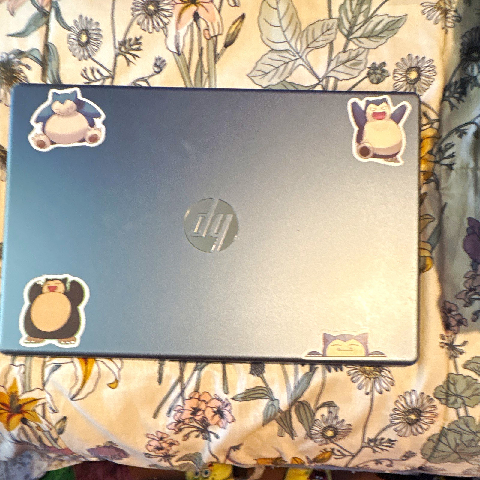 HP EliteBook 14in i3-1005G1 4GB SSD Silver Laptop w/ Snorlax Stickers No OS