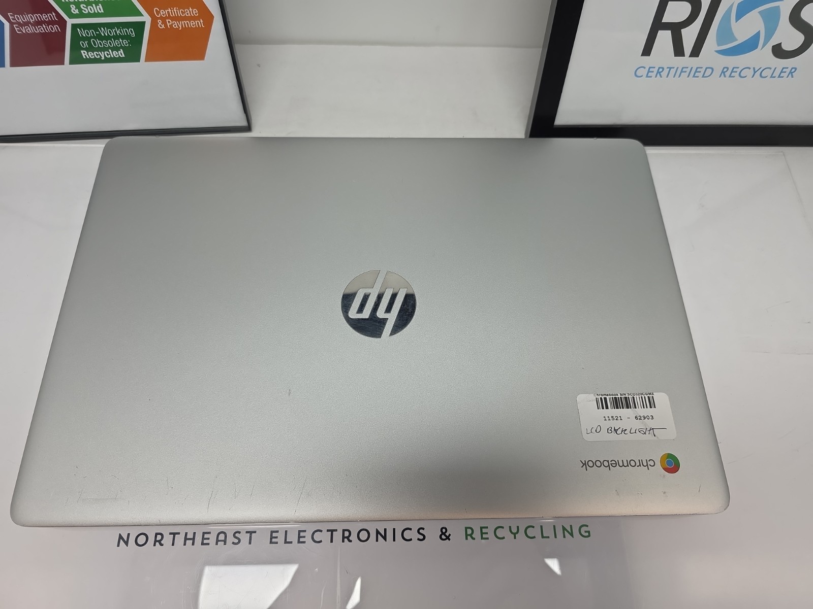 HP Chromebook 15a-nb0013dx 15.6″ Intel N200 3.2 GHz 8GB RAM 64GB eMMC LCD BAD