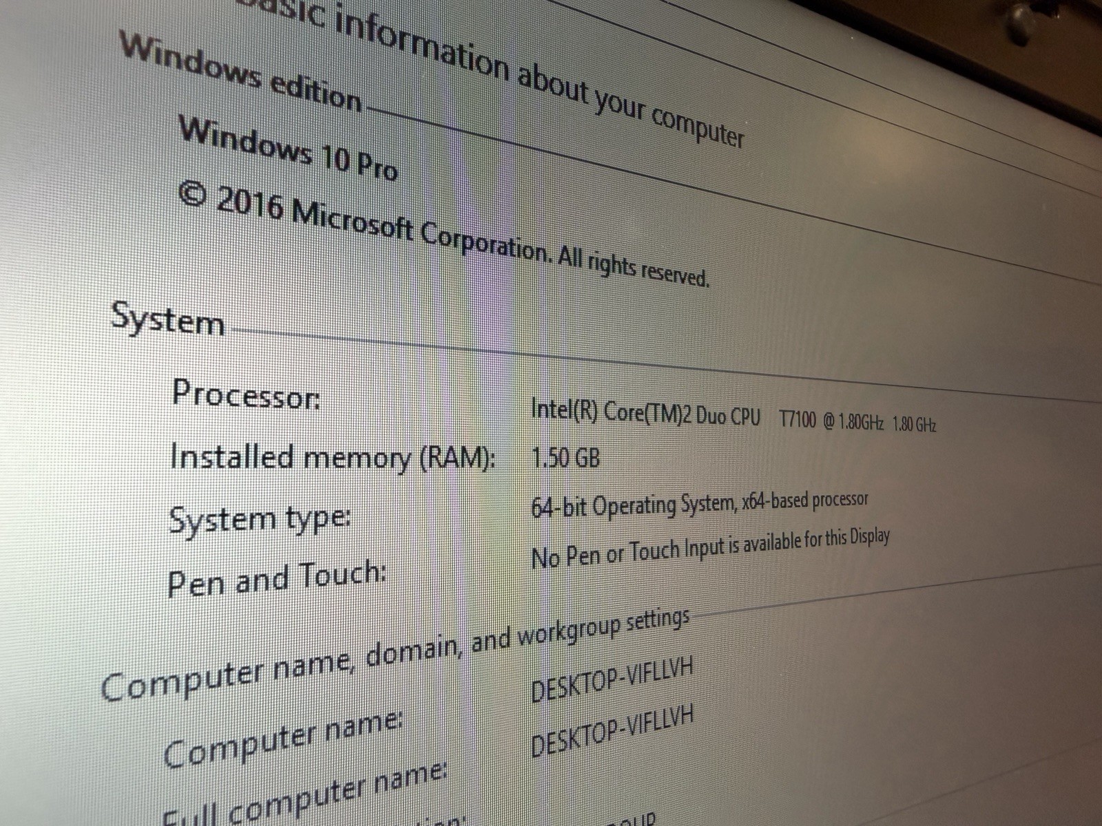 Dell D830 15.4”, Win10pro64, Intel CenDuo 1.80 40 GB 1.513 Gb Ram DVDRW #040