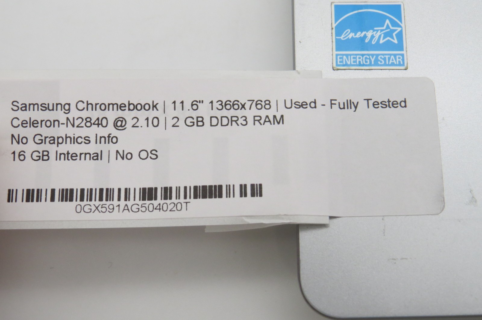 Samsung Chromebook-11.6″-Celeron-N2840@2.1GHz-2GB RAM-16GB internal-NO OS