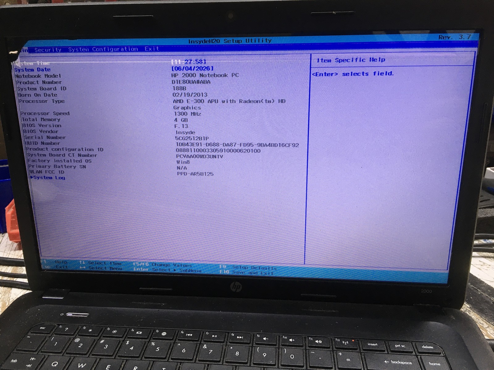 HP 2000-2B19WM AMD E-300 1300MHz 4 GB NO HDD No Batt