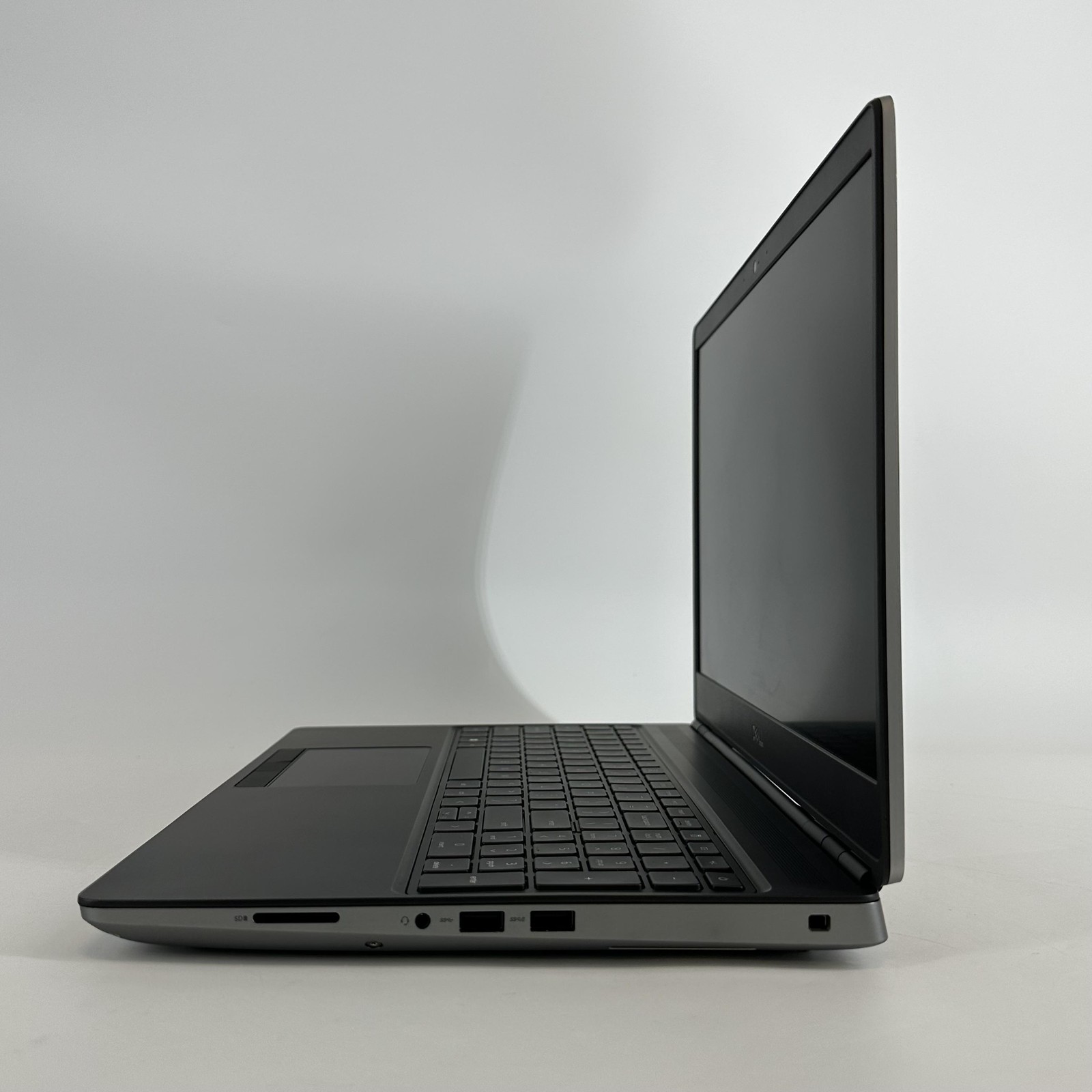 Dell Precision 7560 15.6 FHD i7-11850H 2.50GHz 48GB 512GB/512GB NVIDIA RTX A3000