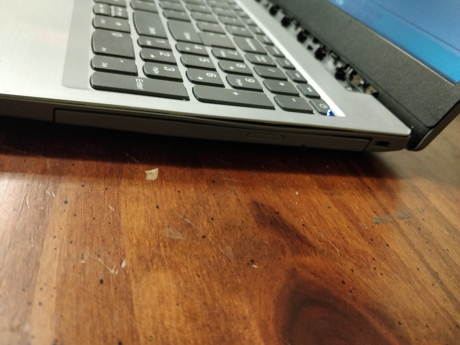 Lenovo IdeaPad L340-15API AMD RYZEN 3 3200U@2.60GHz 8GB RAM NO DRIVE PARTS 8233